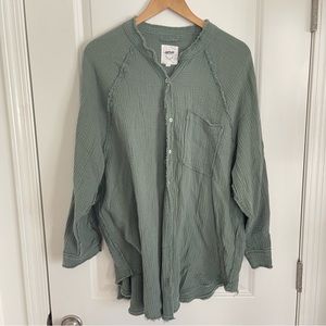 AERIE OVERSIZED BUTTON UP POOL SHIRT - sage